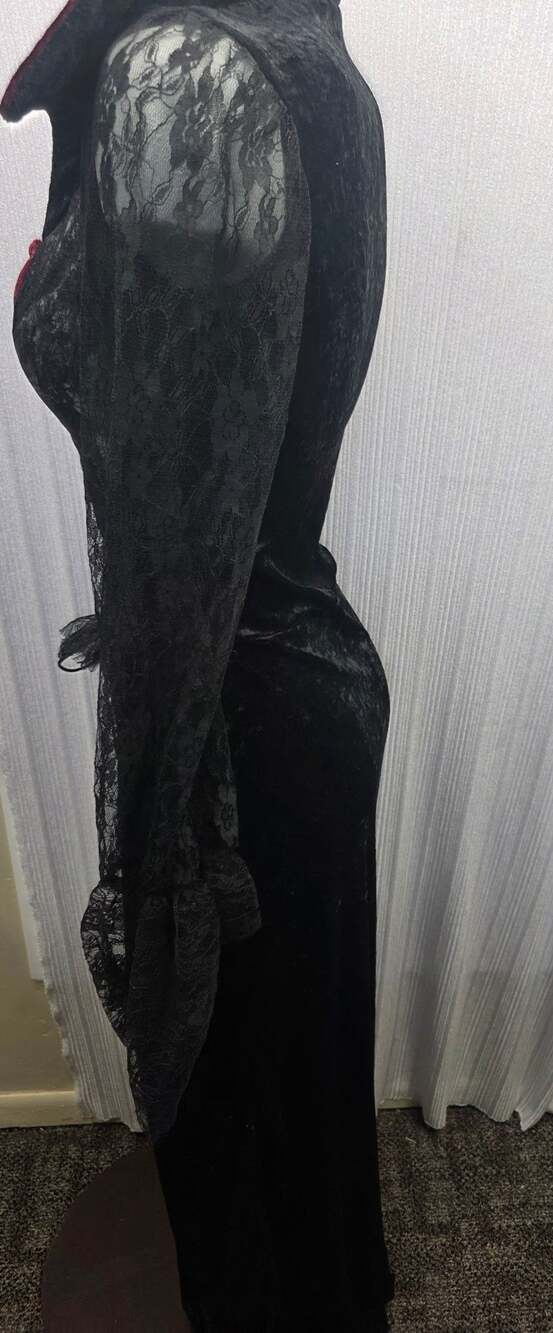 InCharacter Costumes Vampire Dress Size M